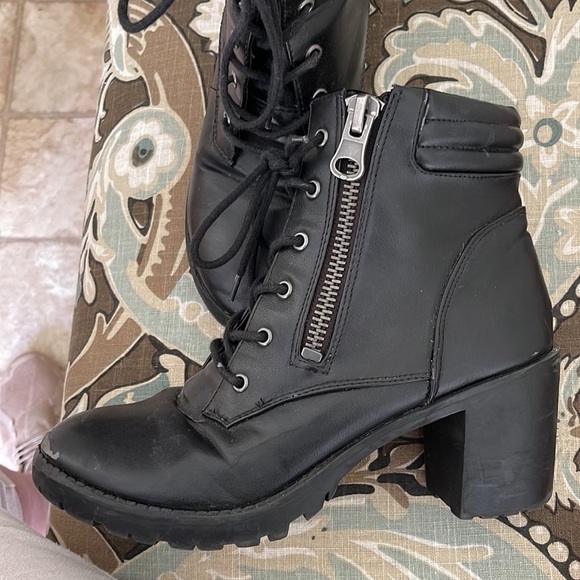 Steve Madden combat boots - Picture 14 of 14